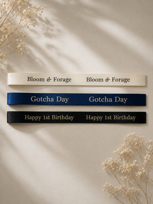 The Garden Gift Set | Collar, Bow & Natural Treat Box | Personalised