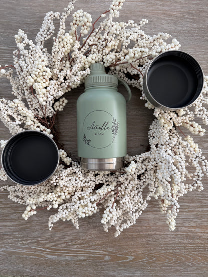 3-in-1 design 32 oz travel water bottle